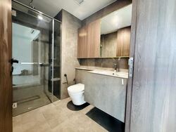 Midtown Modern (D7), Apartment #452525501